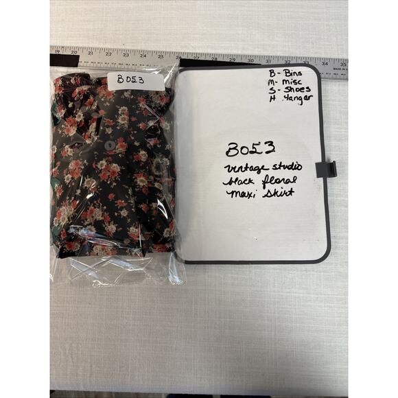 Vintage 90s Floral Button Front MaxiSkirt Black Red Ditsy Print A-Line Lg - Picture 10 of 10